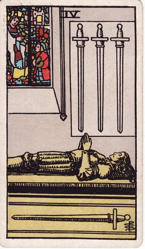 Lá Tarot Bốn Kiếm — ý nghĩa sức khỏe