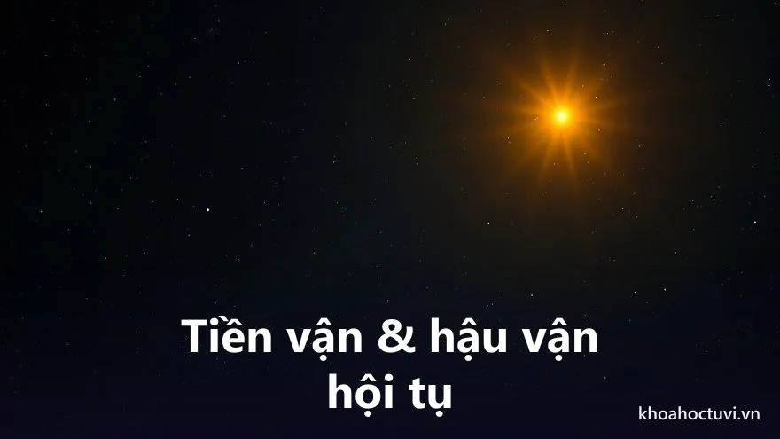 Hai vầng sáng vàng tách rời từ từ hội tụ thành một quầng sáng chung trên nền trời đêm